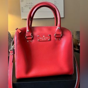 Kate spade red medium size purse